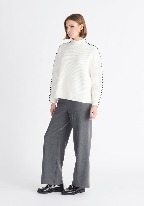 Paisie Contrast Whipstitch Jumper in White